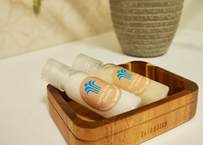 Fountain - Garden - Luxurioeses Mit Garten & Terrasse Appartement